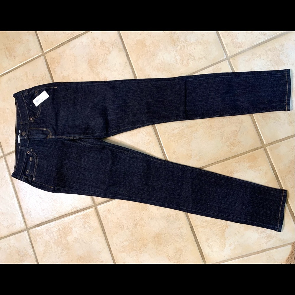Old Navy Curvy Skinny Jeans - Size 00